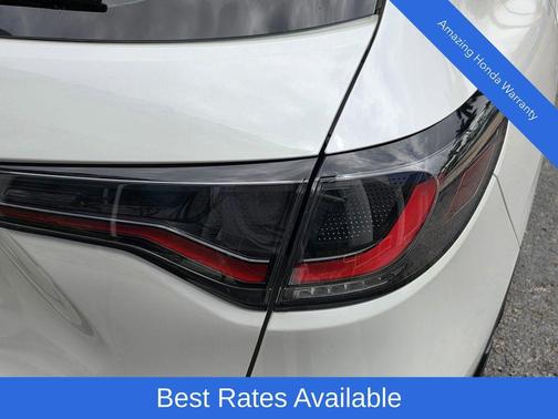 Platinum White Pearl 2024 Honda HR-V LX