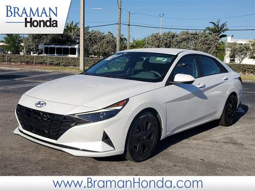 2021 Hyundai ELANTRA SEL