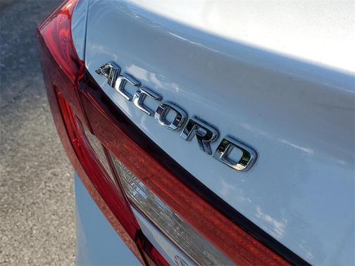 2022 Honda Accord LX 1.5T