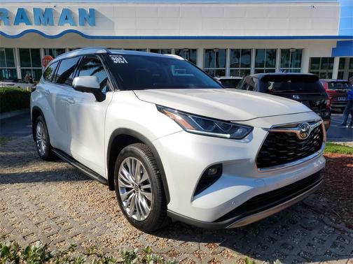 2024 Toyota Highlander Platinum