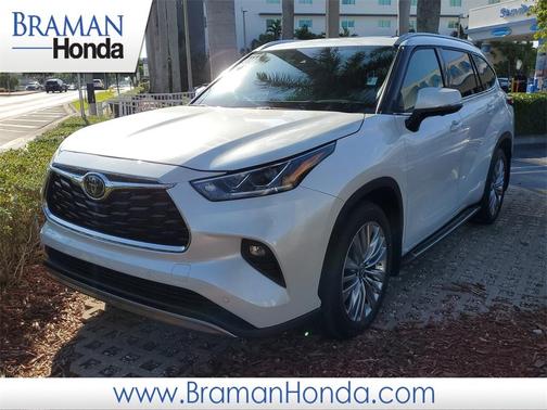 2024 Toyota Highlander Platinum