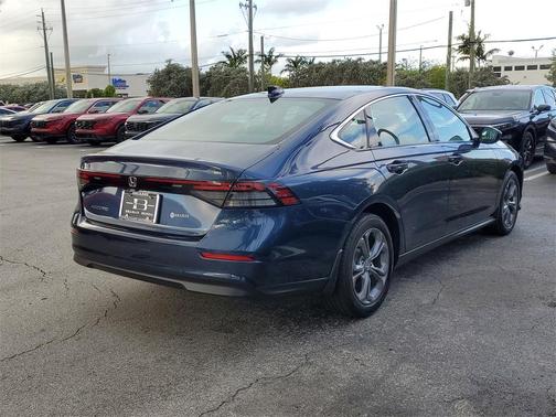 2024 Honda Accord EX