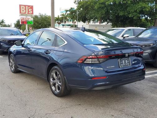 2024 Honda Accord EX