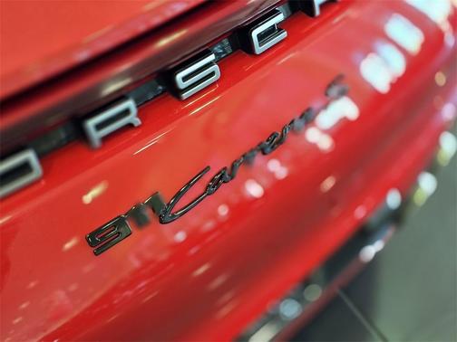2020 Porsche 911 Carrera S