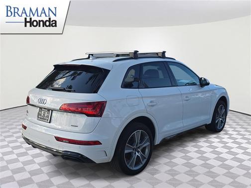 2025 Audi Q5 45 S line quattro Premium