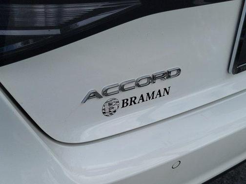 Platinum White Pearl 2023 Honda Accord Hybrid Touring