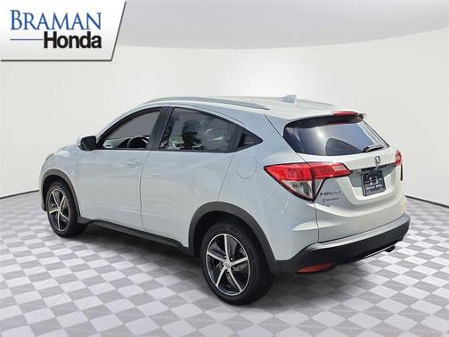 Platinum White Pearl 2022 Honda HR-V EX