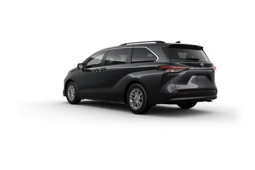 2025 Toyota Sienna LE