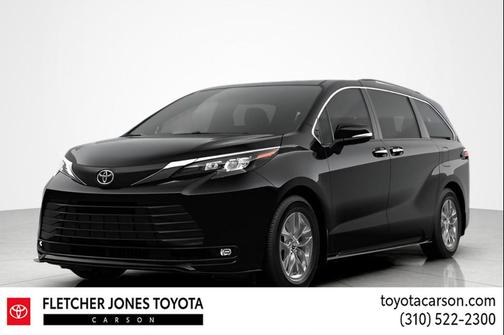 2026 Toyota Sienna XLE