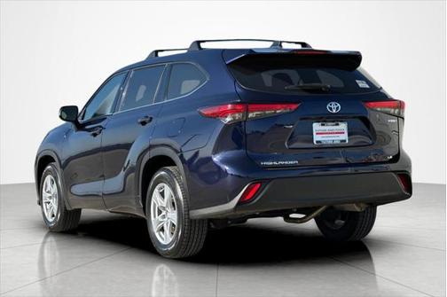 2022 Toyota Highlander Hybrid LE
