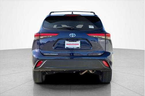 2022 Toyota Highlander Hybrid LE
