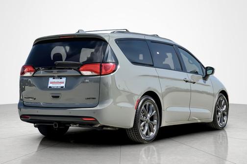 2020 Chrysler Pacifica Red S Edition