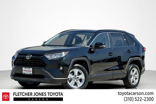 2020 Toyota RAV4 XLE