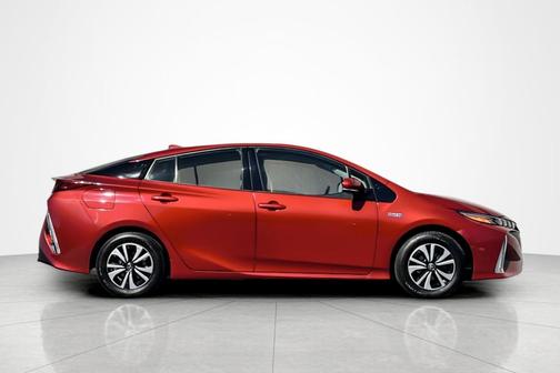 2019 Toyota Prius Prime Plus