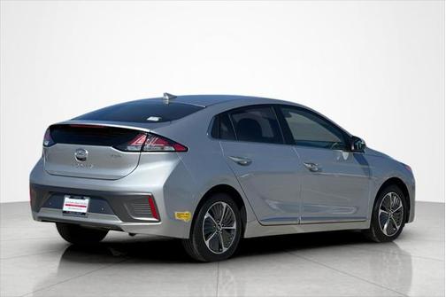 2022 Hyundai IONIQ Plug-In Hybrid Limited