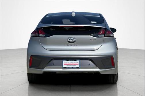 2022 Hyundai IONIQ Plug-In Hybrid Limited