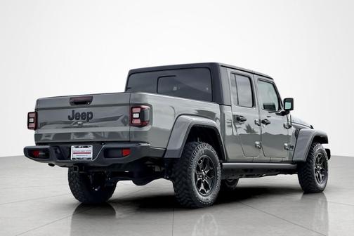 2021 Jeep Gladiator Willys 4x4