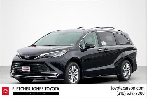 2025 Toyota Sienna Limited 7-Passenger