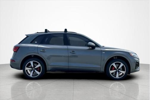 2024 Audi Q5 45 S line Premium Plus