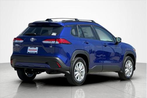 2025 Toyota Corolla Cross LE