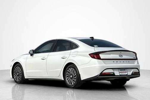 2023 Hyundai SONATA Hybrid SE