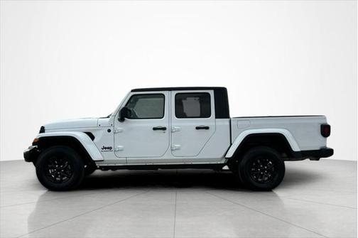 2022 Jeep Gladiator Altitude 4x4