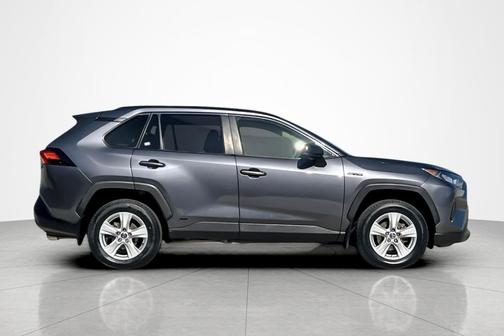 2020 Toyota RAV4 Hybrid LE
