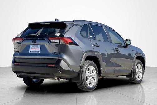 2020 Toyota RAV4 Hybrid LE