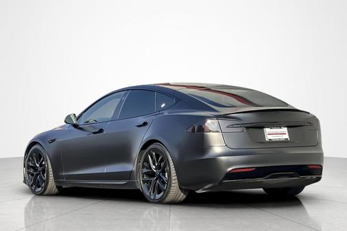 2022 Tesla Model S Plaid