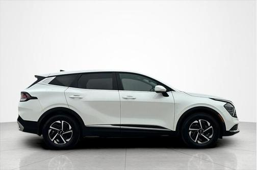 2025 Kia Sportage Hybrid LX