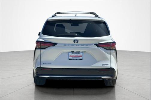 2025 Toyota Sienna Limited 7-Passenger