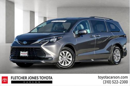 2024 Toyota Sienna XLE 8 Passenger