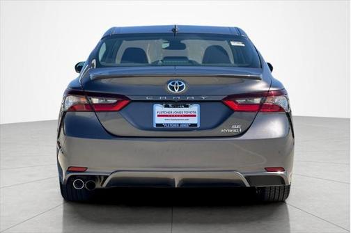 2024 Toyota Camry Hybrid SE