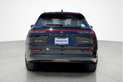 2025 Toyota Crown Signia Limited