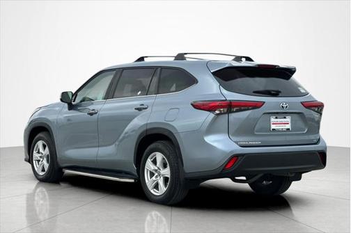 2023 Toyota Highlander Hybrid LE