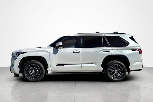 2024 Toyota Sequoia Platinum