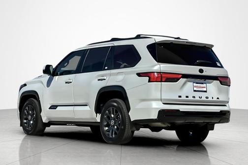 2024 Toyota Sequoia Platinum
