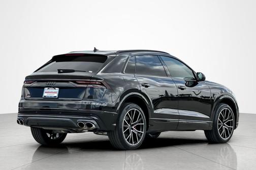 2022 Audi SQ8 4.0T Premium Plus