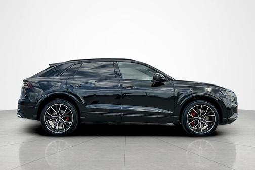 2022 Audi SQ8 4.0T Premium Plus