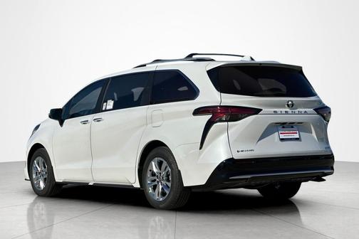 2026 Toyota Sienna Limited