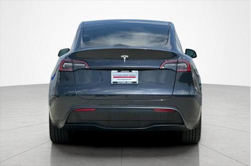 2024 Tesla Model Y Long Range Dual Motor All-Wheel Drive