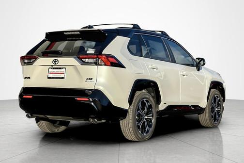 2025 Toyota RAV4 Hybrid SE