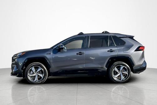 2024 Toyota RAV4 Prime SE