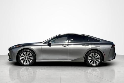 2023 Toyota Mirai Base
