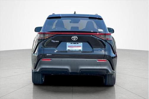 2025 Toyota bZ4X XLE