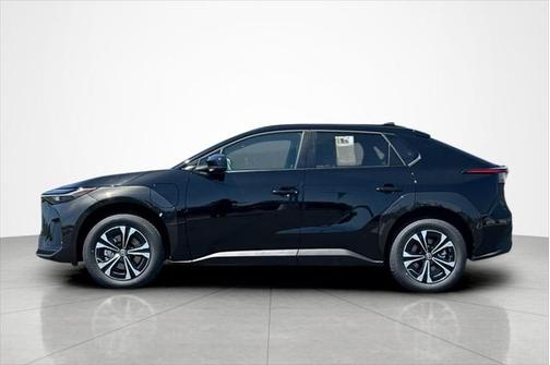 2025 Toyota bZ4X XLE
