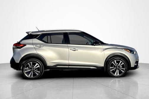 2018 Nissan Kicks SR