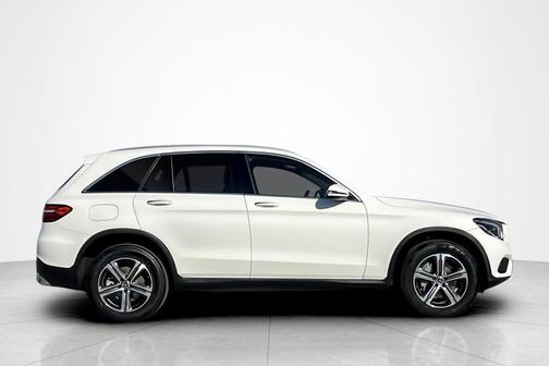 2019 Mercedes-Benz GLC 300 Base