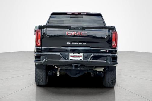 2022 GMC Sierra 2500 AT4