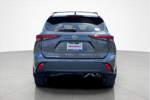 2025 Toyota Highlander LE